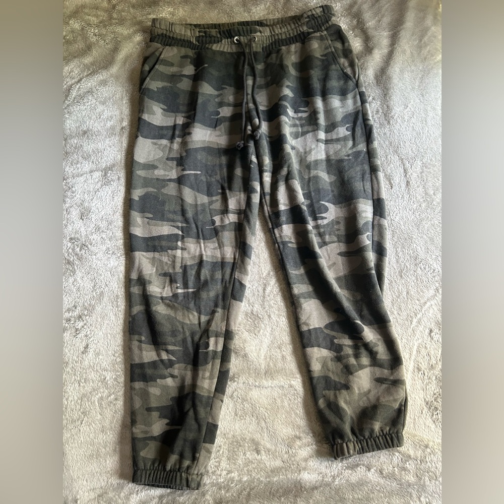 Wild Fable Camo Joggers